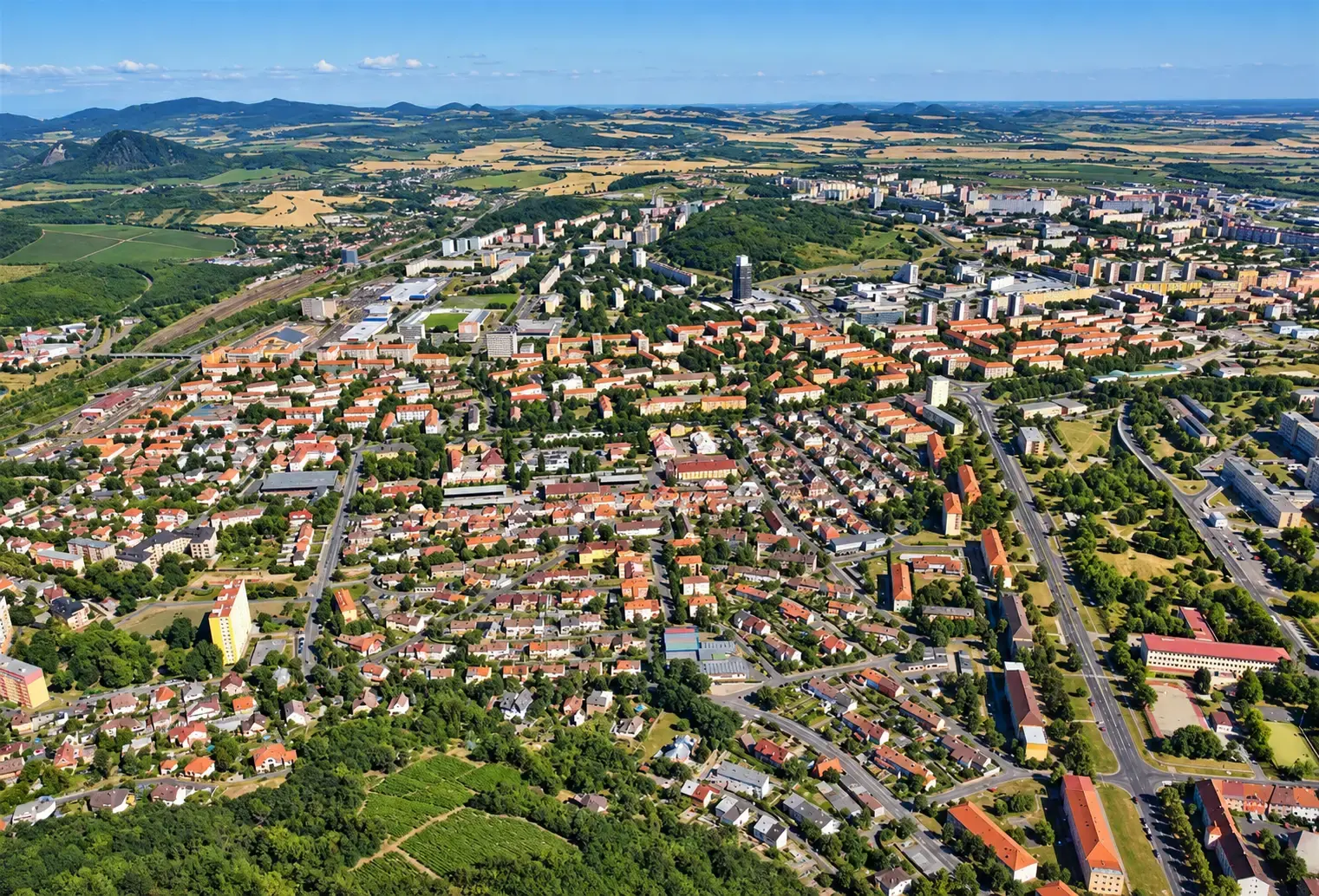 Letecký pohled na město Most