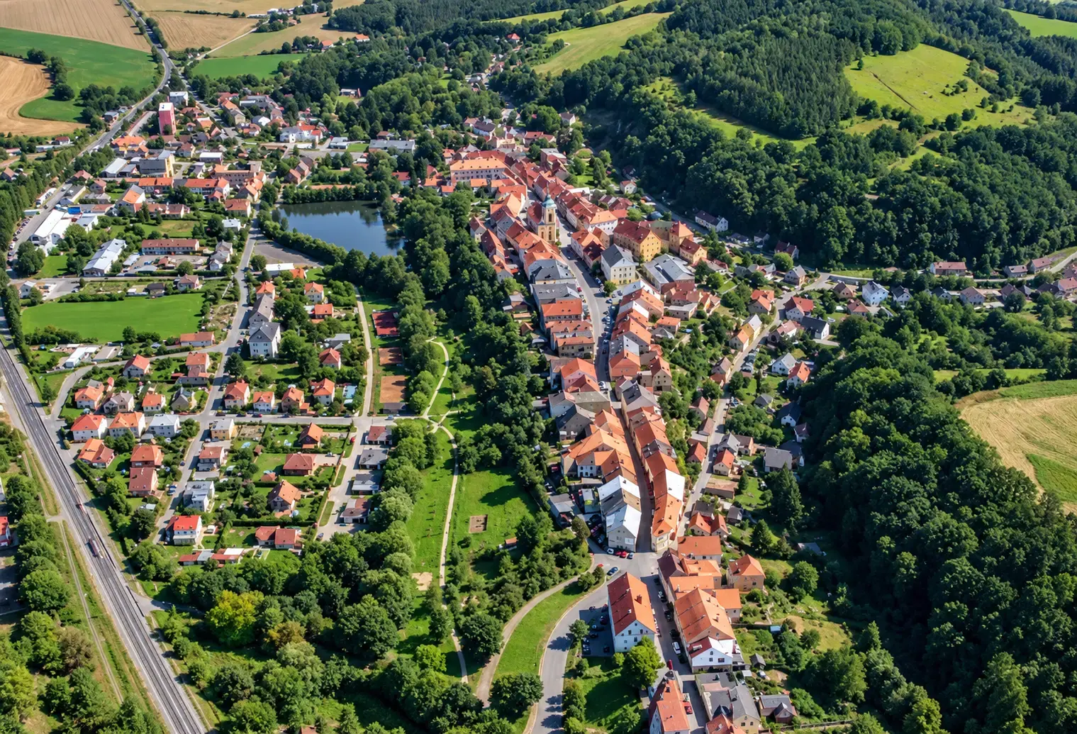 Letecký pohled na město Úštěk